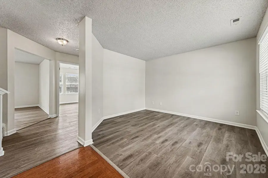 10708 Haddington Drive Nw, Charlotte, NC 28269 - Image #3