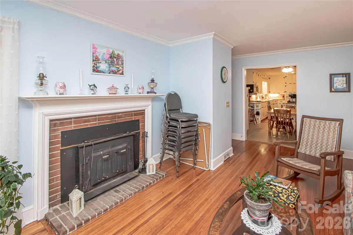 7218 Lakeside Drive N, Charlotte, NC 28212 - #1