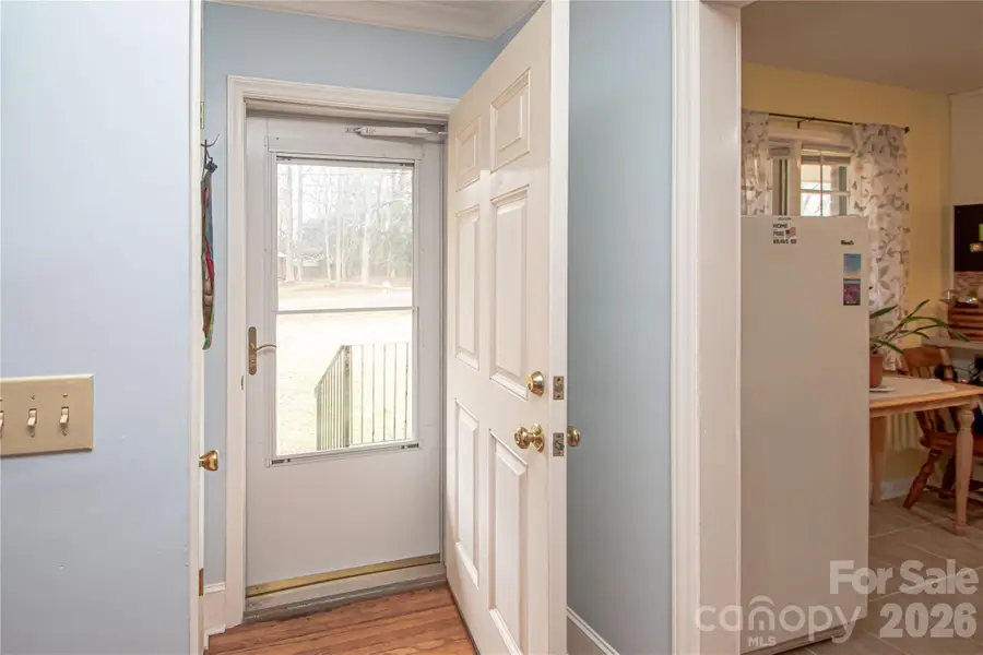 7218 Lakeside Drive N, Charlotte, NC 28212 - #3