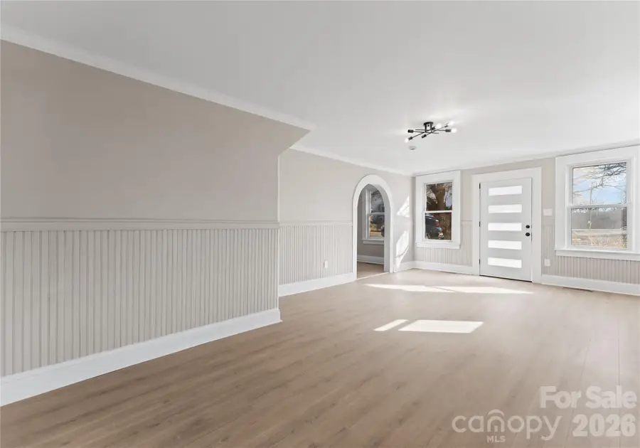 234 S Ervin Avenue, Newton, NC 28658 - #3