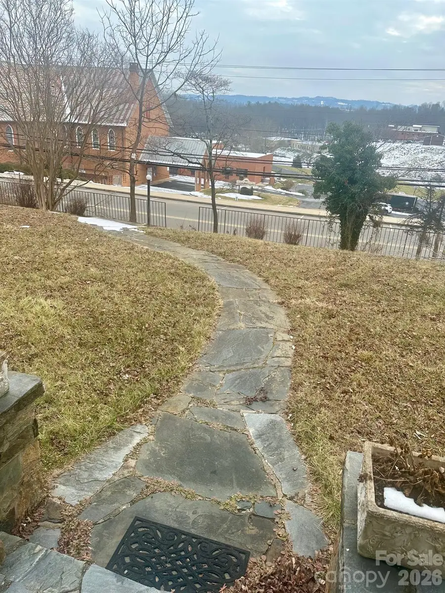 402 W Main Street, Wilkesboro, NC 28697 - #3