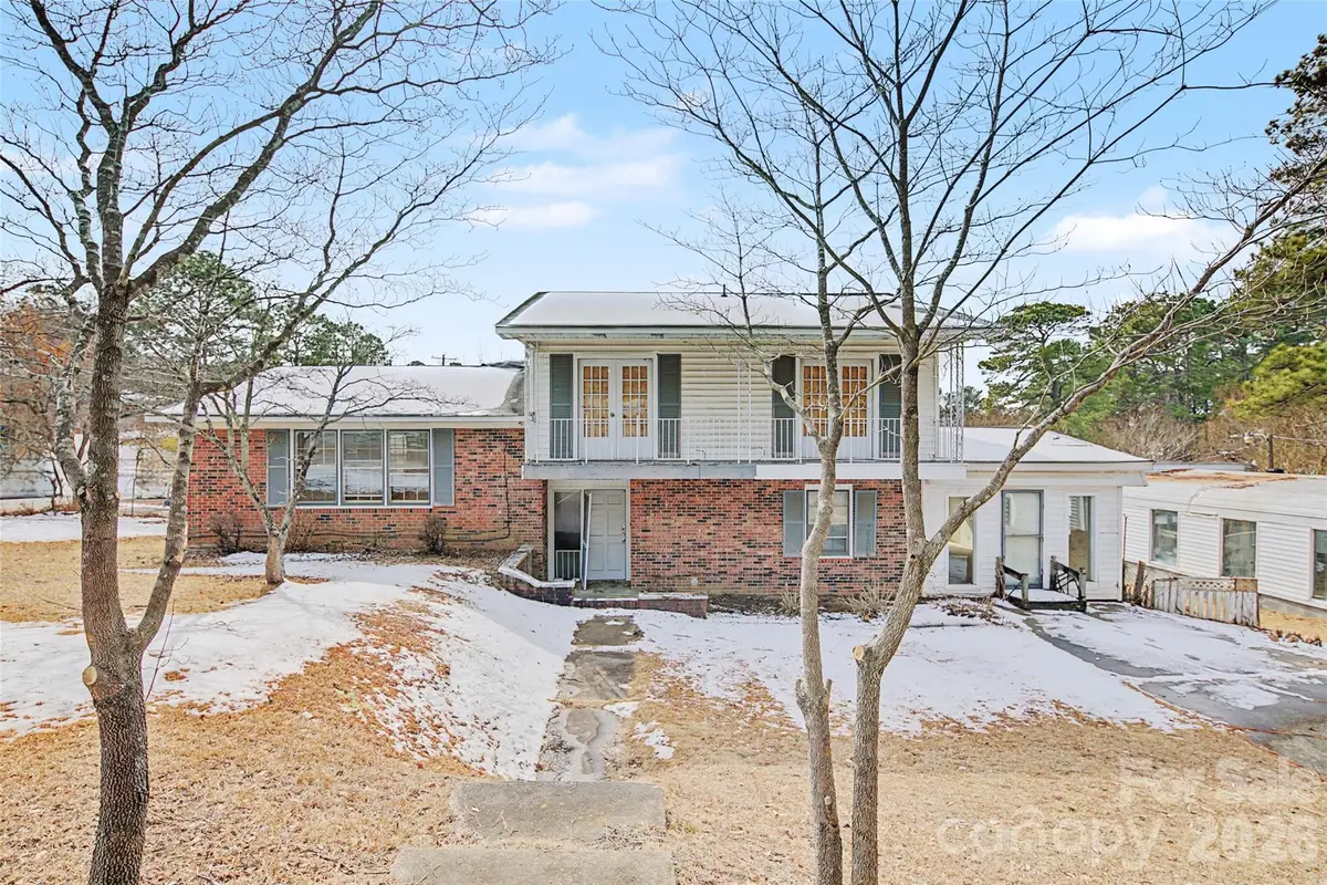 5001 Sycamore Drive, Hope Mills, NC 28348 - #1