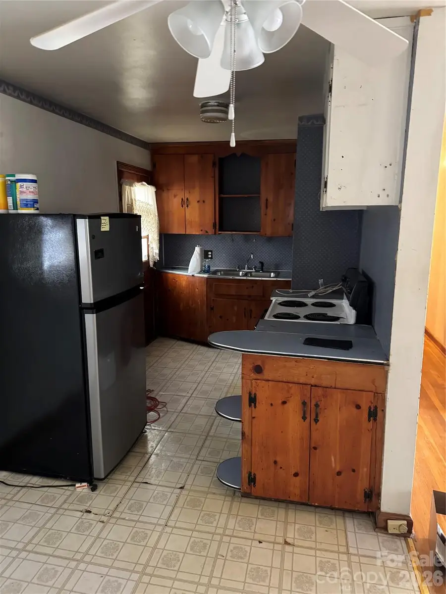 2013 K Court Avenue, Winston Salem, NC 27105 - #3