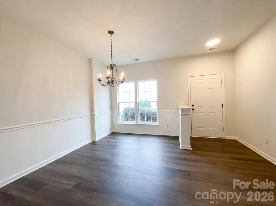 7892 Mariners Pointe Circle, Denver, NC 28037 - Image #3