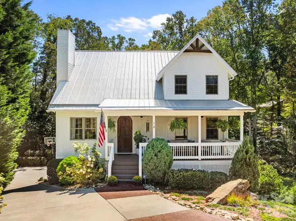 18 Oak Springs Drive, Arden, NC 28704