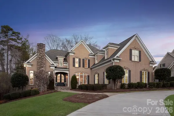 4023 Blossom Hill Drive, Matthews, NC 28104