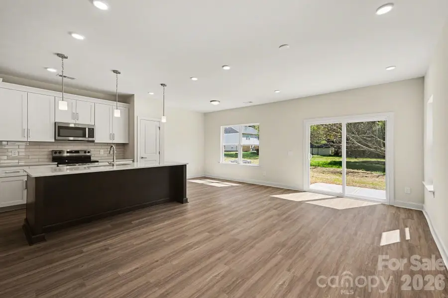 562 W Wilson Avenue, Mooresville, NC 28115 - #2