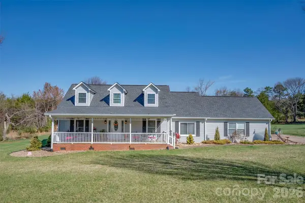 152 N Quail Run, Forest City, NC 28043