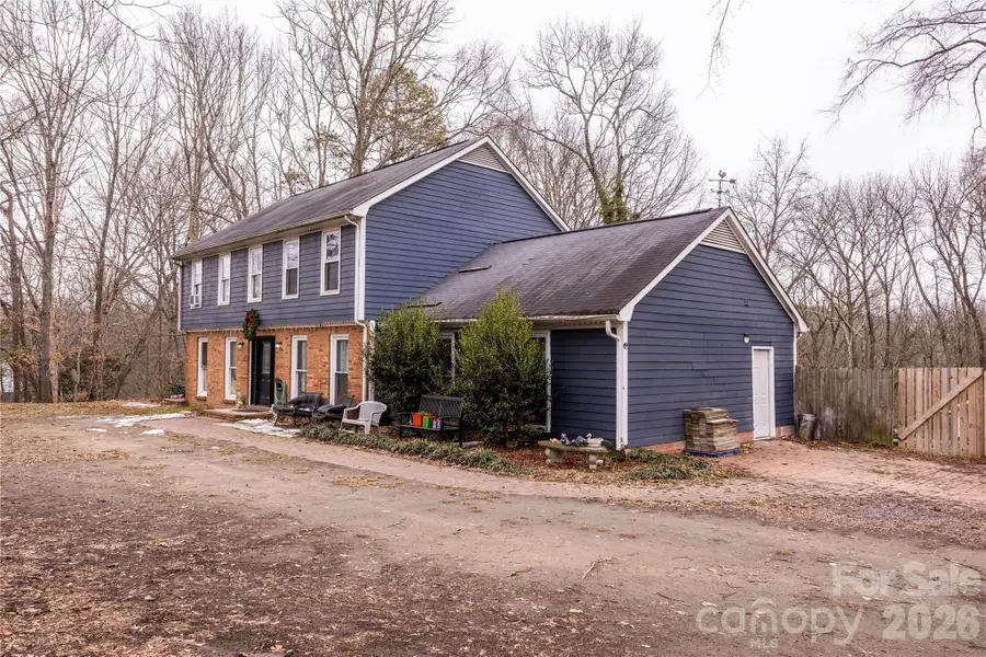 6805 Porterfield Road, Charlotte, NC 28226 - Image #3