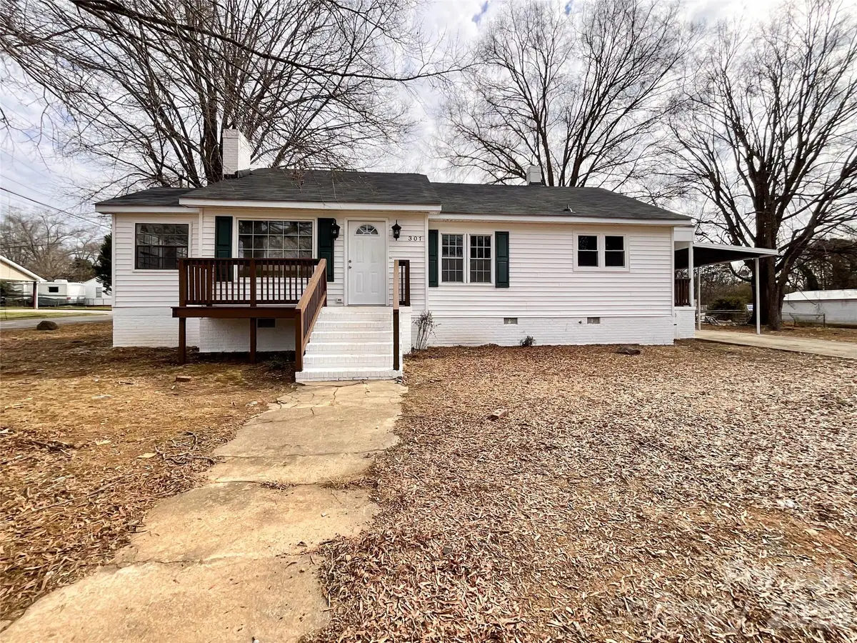 307 Arey Avenue, Albemarle, NC 28001 - #1