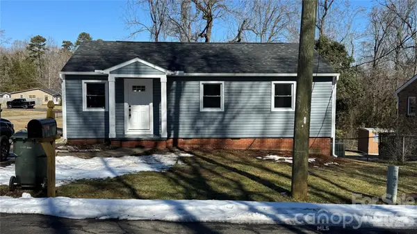 503 Caroline Avenue, Lowell, NC 28098