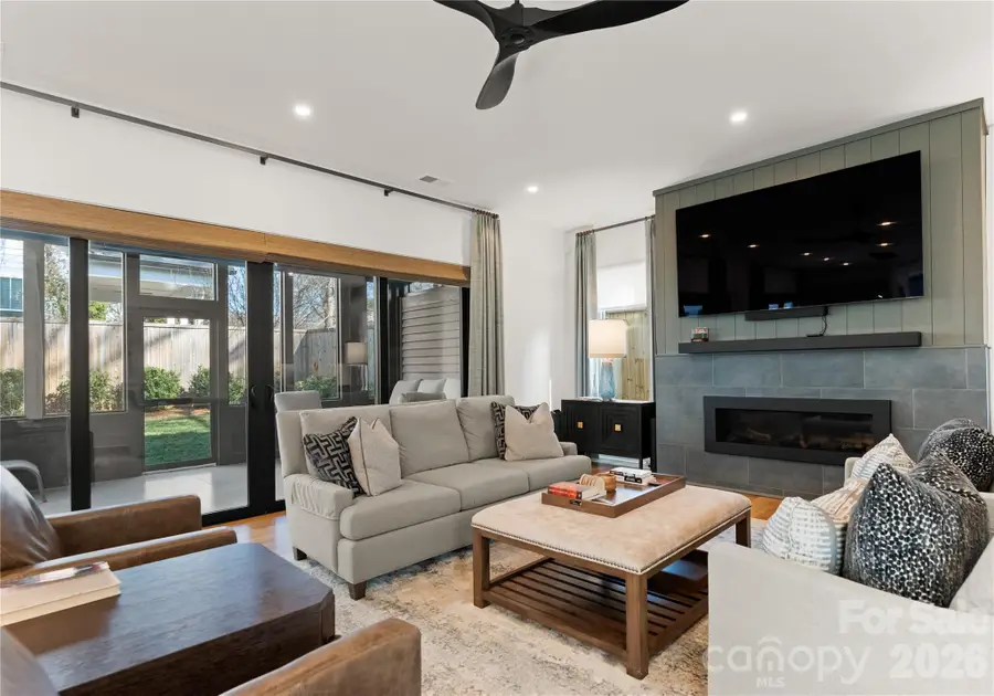 301 Dover Avenue, Charlotte, NC 28209 - Image #3