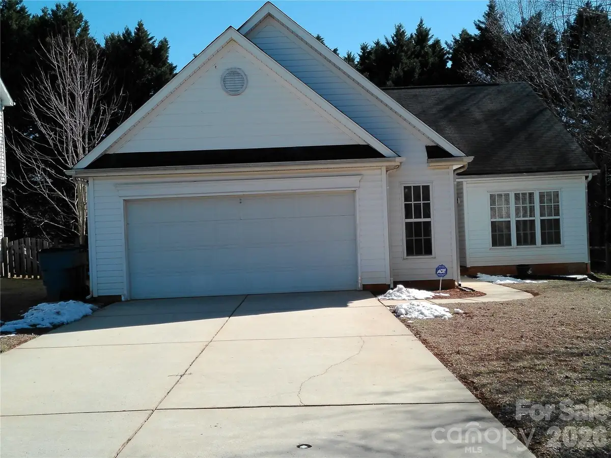 11726 Black Maple Avenue, Charlotte, NC 28269 - Image #1