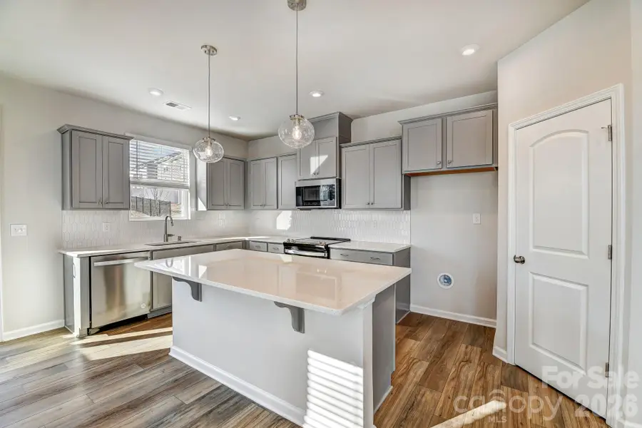 9318 Pagoda Oak Drive, Charlotte, NC 28269 - Image #3