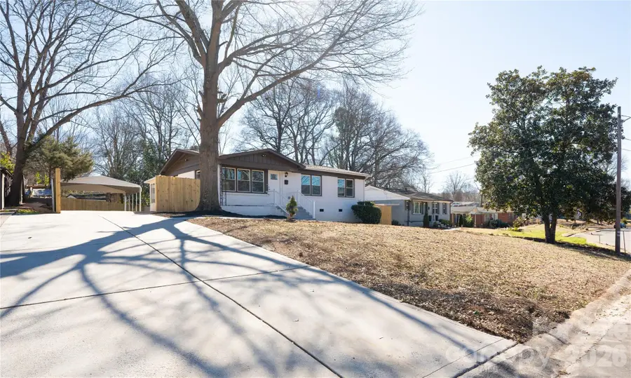 3623 Sargeant Drive, Charlotte, NC 28217 - Image #2