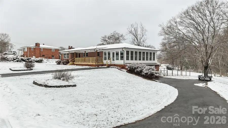 603 Union Street, Maiden, NC 28650 - #2