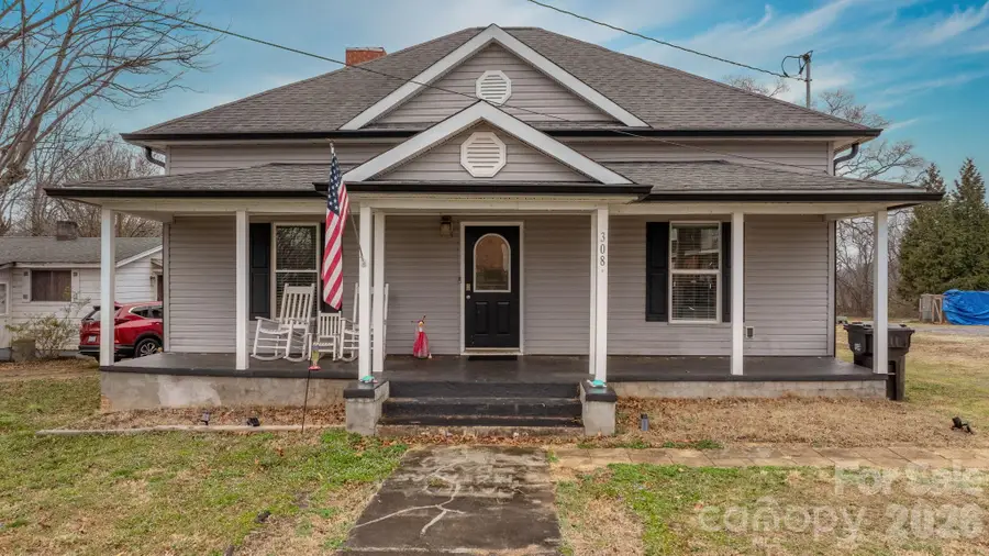 308 Park Avenue, Morganton, NC 28655 - #3