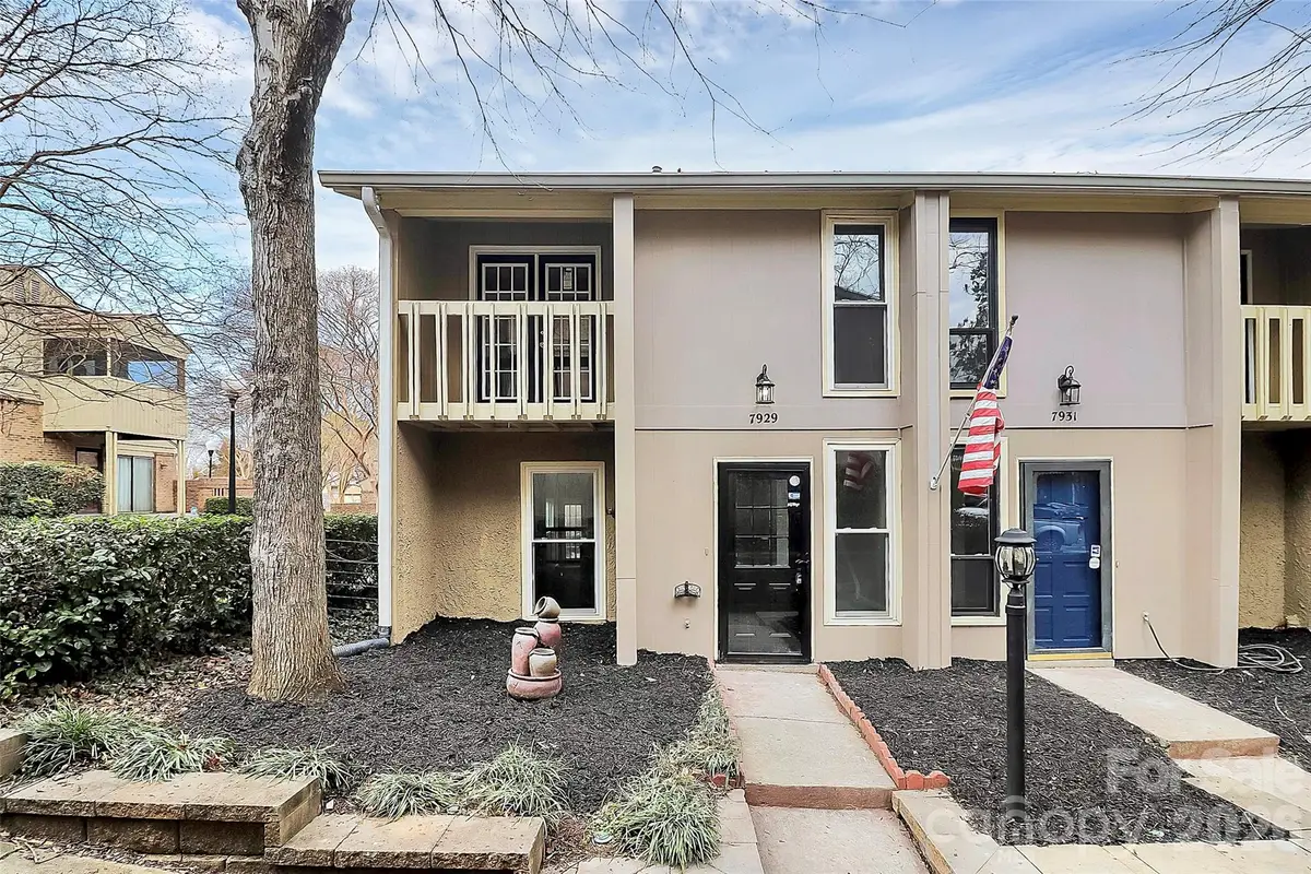 7929 Charter Oak Lane, Charlotte, NC 28226 - Image #1