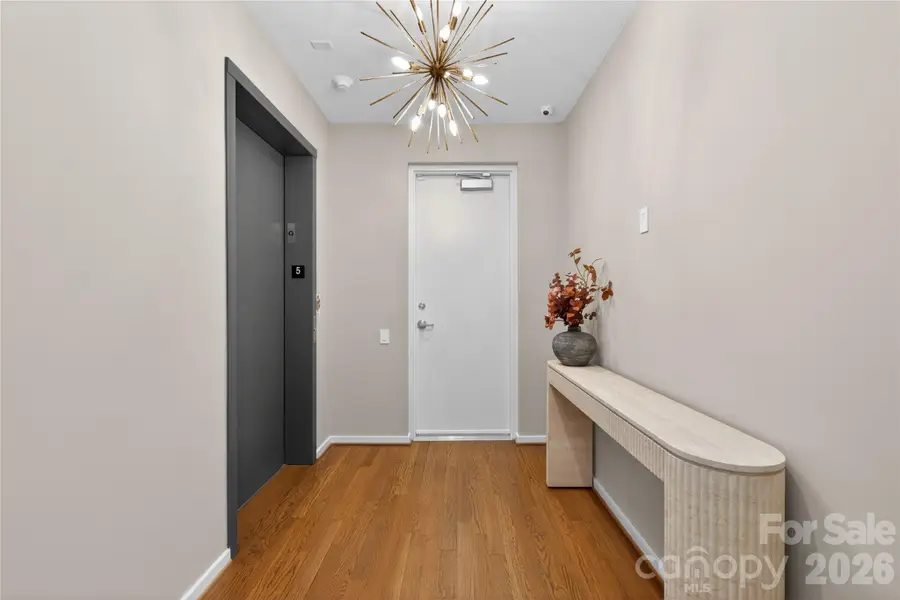 1333 Queens Road, Charlotte, NC 28207 - Image #2