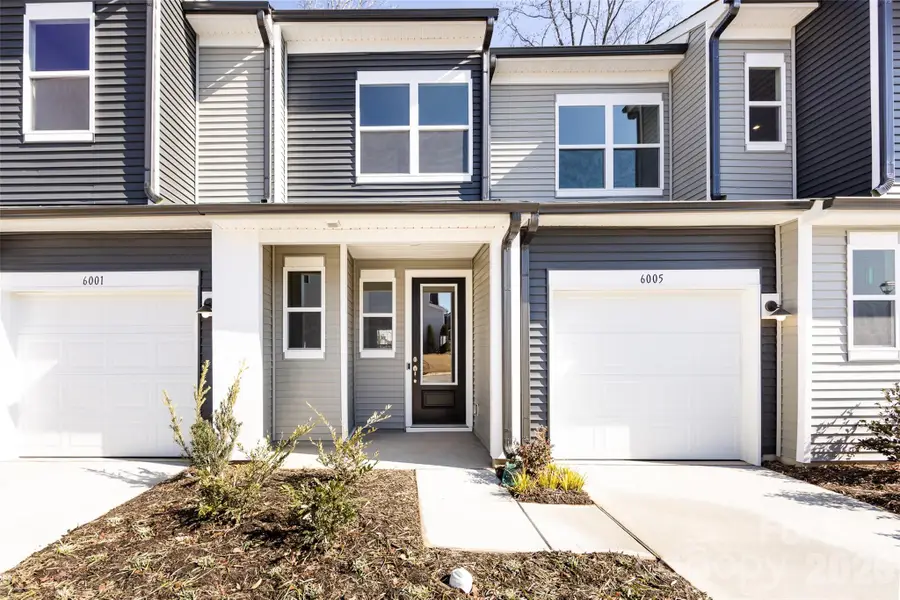 6005 Longar Lane, Charlotte, NC 28269 - Image #2