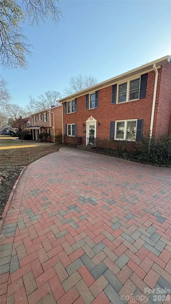 530 Sandridge Road, Charlotte, NC 28210