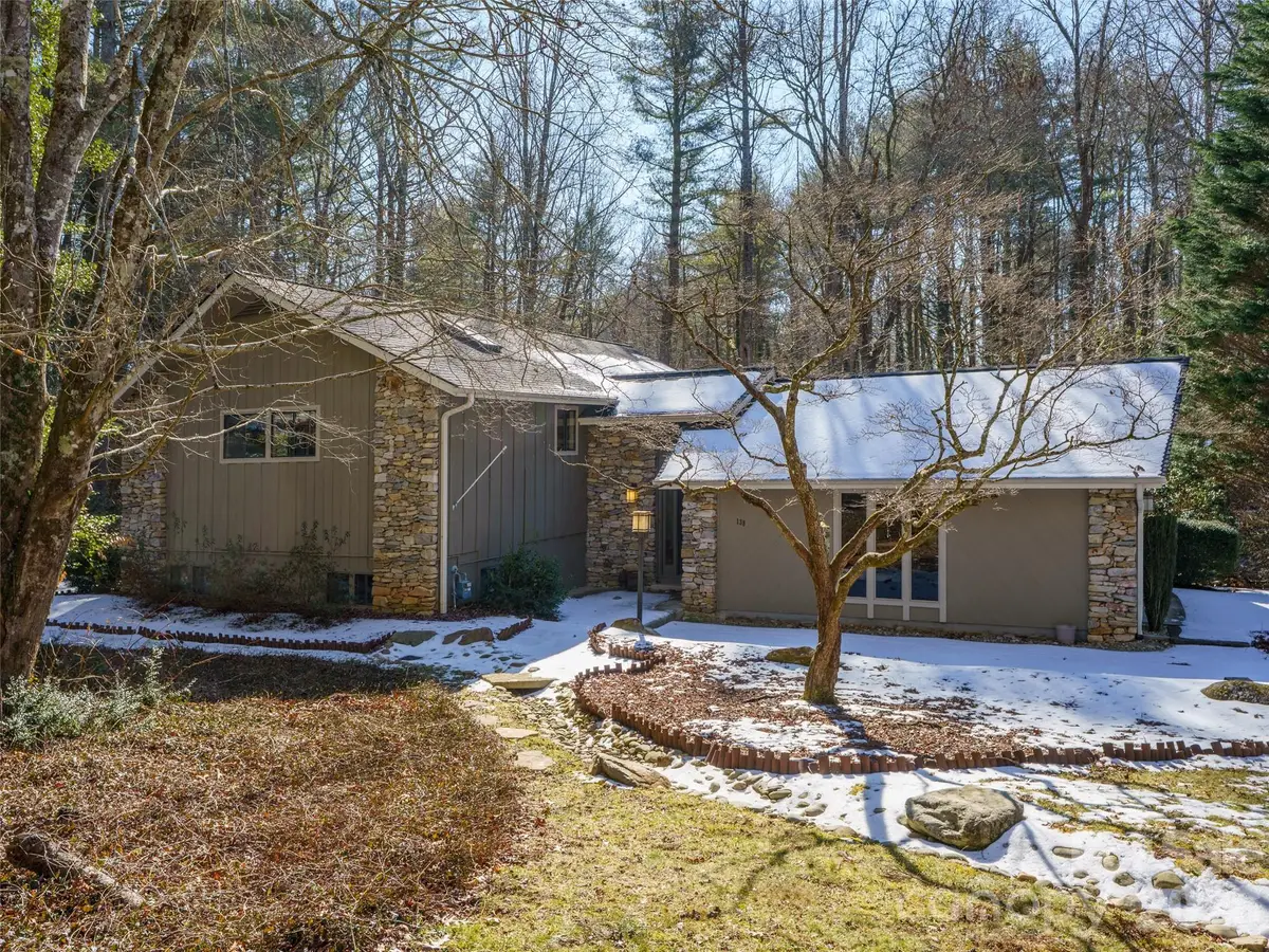 138 Woodhaven Drive, Hendersonville, NC 28739 - Image #1