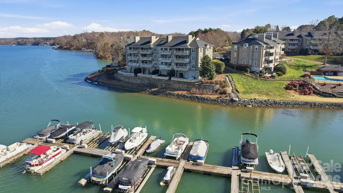 9817 Emerald Point Drive #9, Charlotte, NC 28278 - Image #1