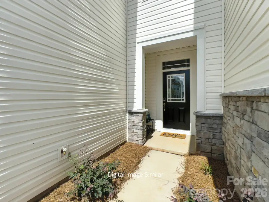 6022 Mallow Crossing Lane, Charlotte, NC 28213 - Image #2