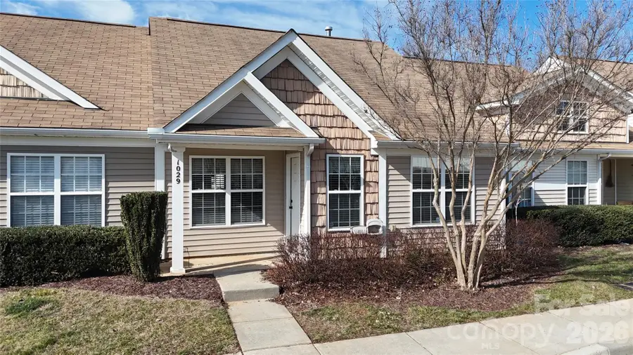 1029 Duncan Chase Lane, Fort Mill, SC 29707 - Image #2