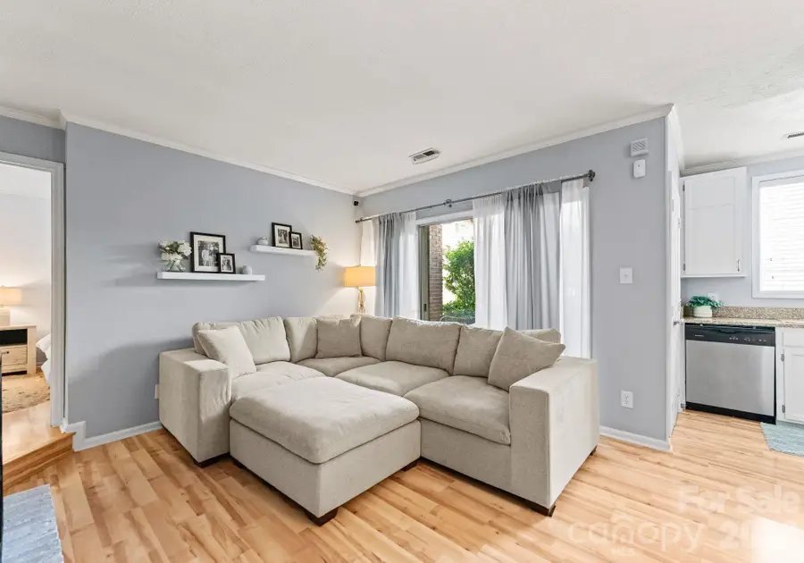 1109 E Morehead Street, Charlotte, NC 28204 - #3