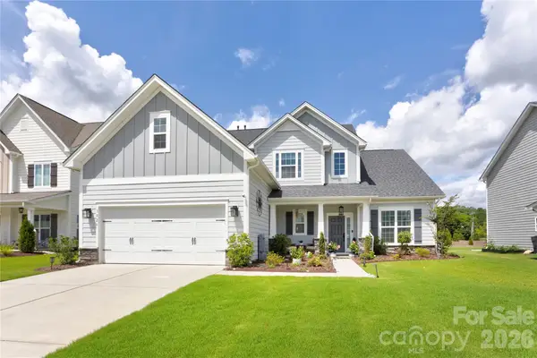 3826 Dahlia Drive, Harrisburg, NC 28075