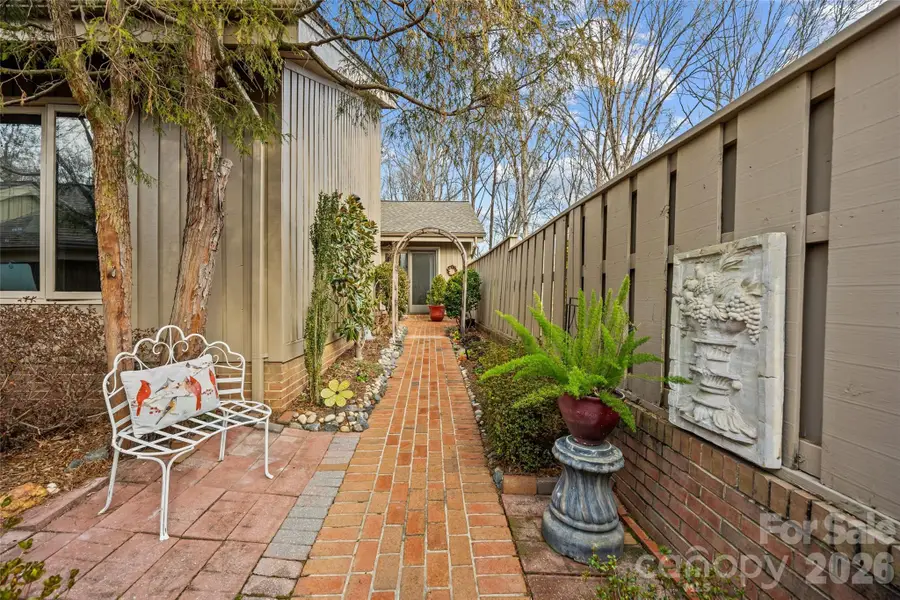 5350 Sandtrap Lane, Charlotte, NC 28226 - #3