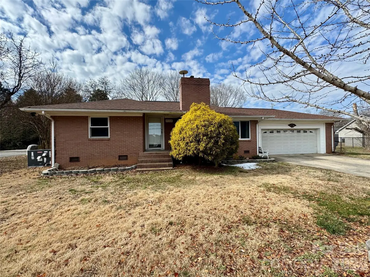 545 Collins Street, Kannapolis, NC 28083 - #1