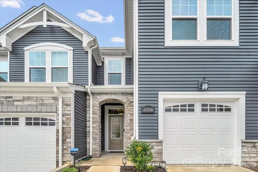 11310 Bartrams Way, Charlotte, NC 28278 - #3