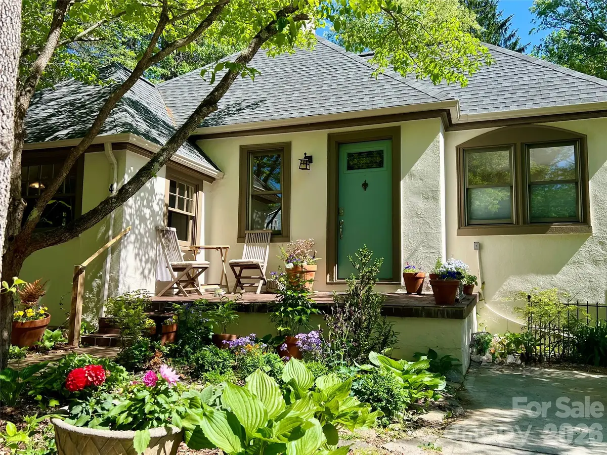 4 Duke Street, Asheville, NC 28803 - #1