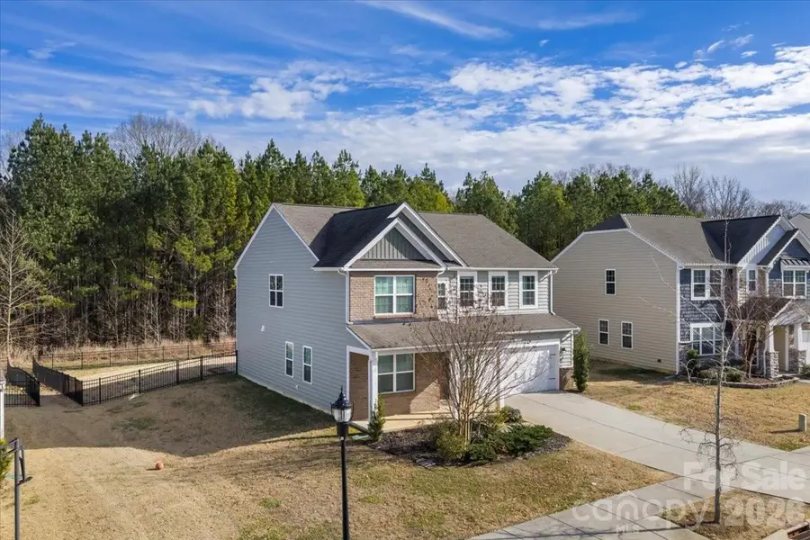 16056 Hammersmith Farm Drive, Charlotte, NC 28273 - #3