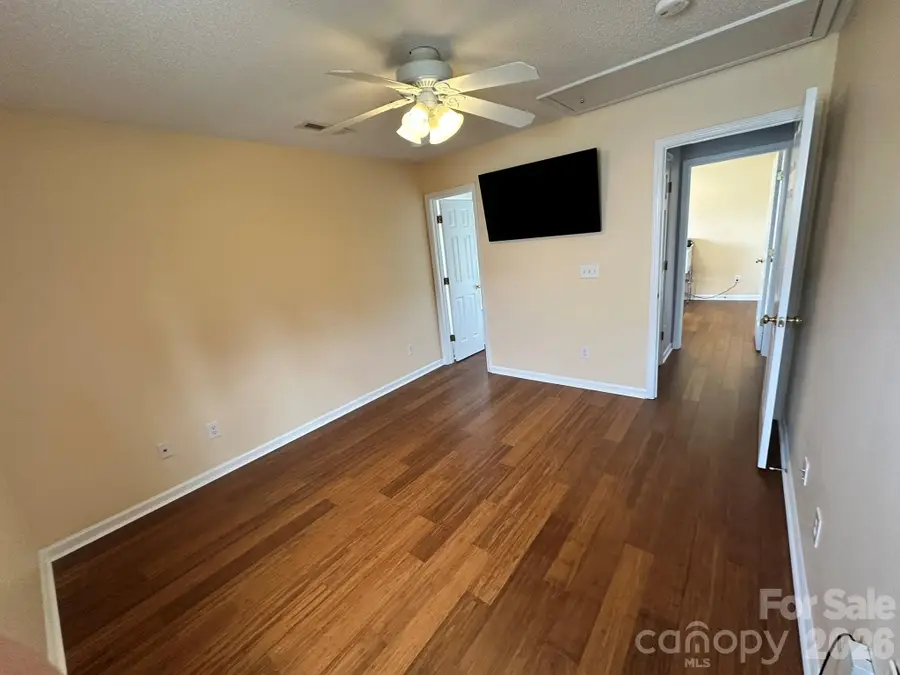 3819 Raintree Drive, Greensboro, NC 27407 - #3