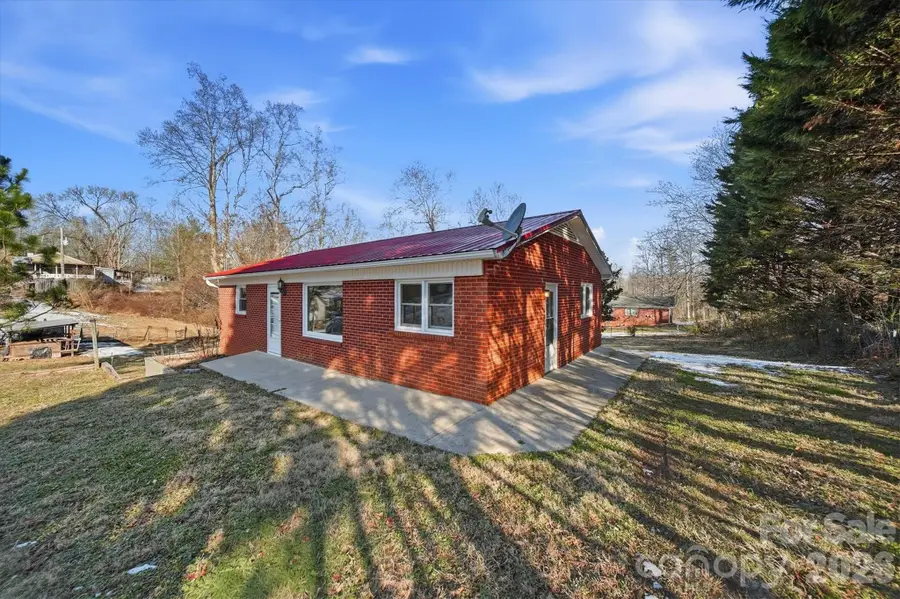 1030 Fence Street, Granite Falls, NC 28630 - #3