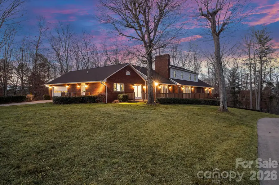 735 Macedonia Road, Asheville, NC 28804 - #2