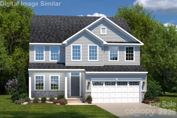 2052 Fernway Drive, Charlotte, NC 28216