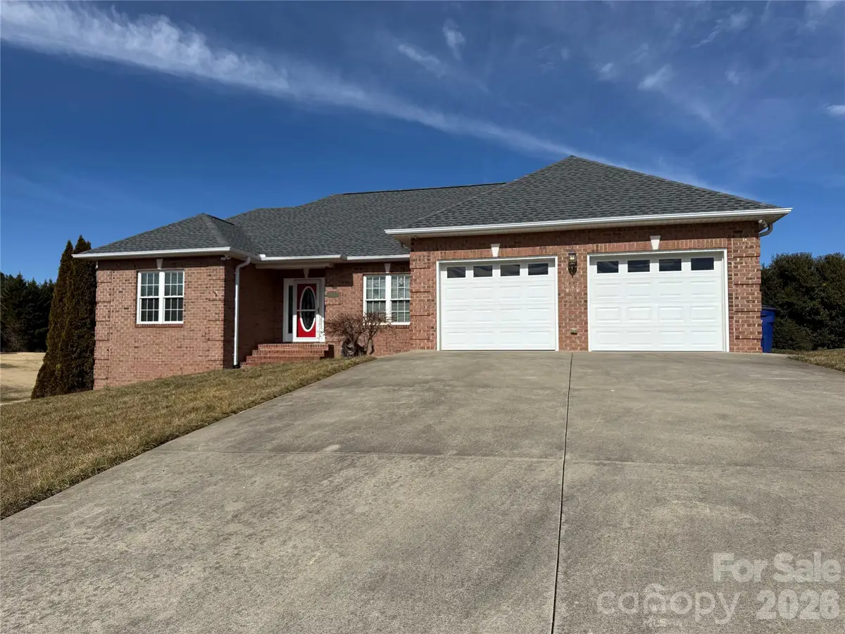 101 Rivercliff Drive, Hudson, NC 28638 - #1