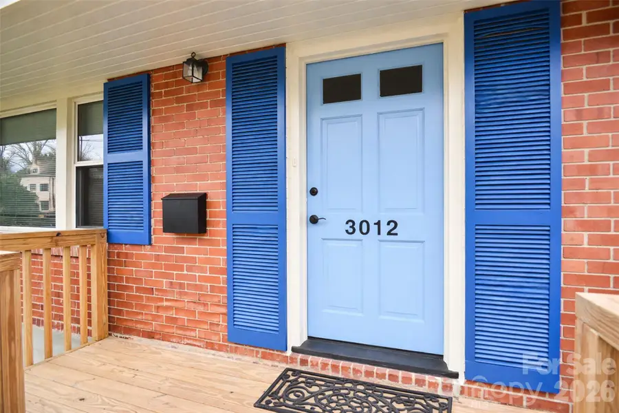 3012 Hanson Drive, Charlotte, NC 28207 - #3
