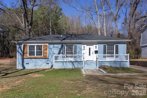 6515 Farmway Place, Charlotte, NC 28215