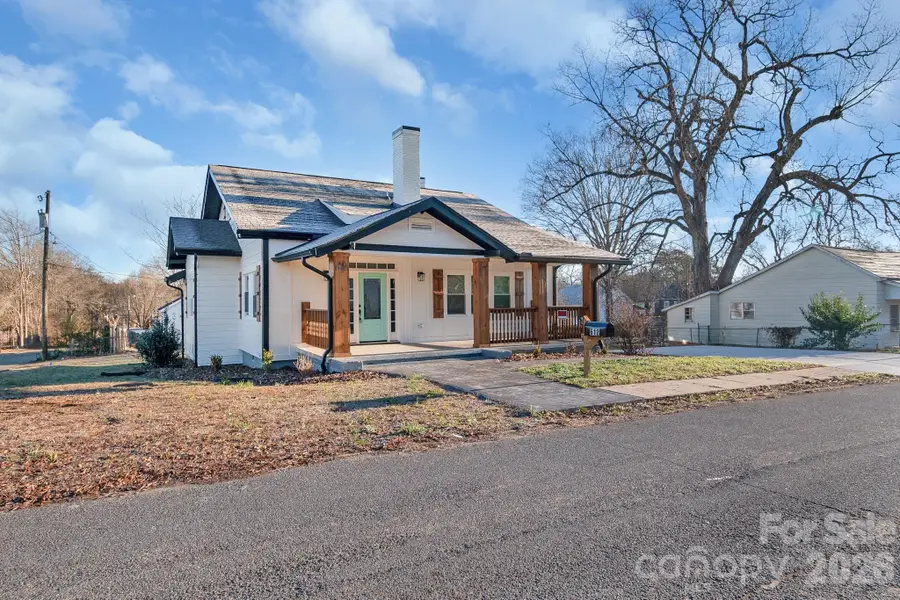 612 W Elliott Street, Chester, SC 29706 - #3