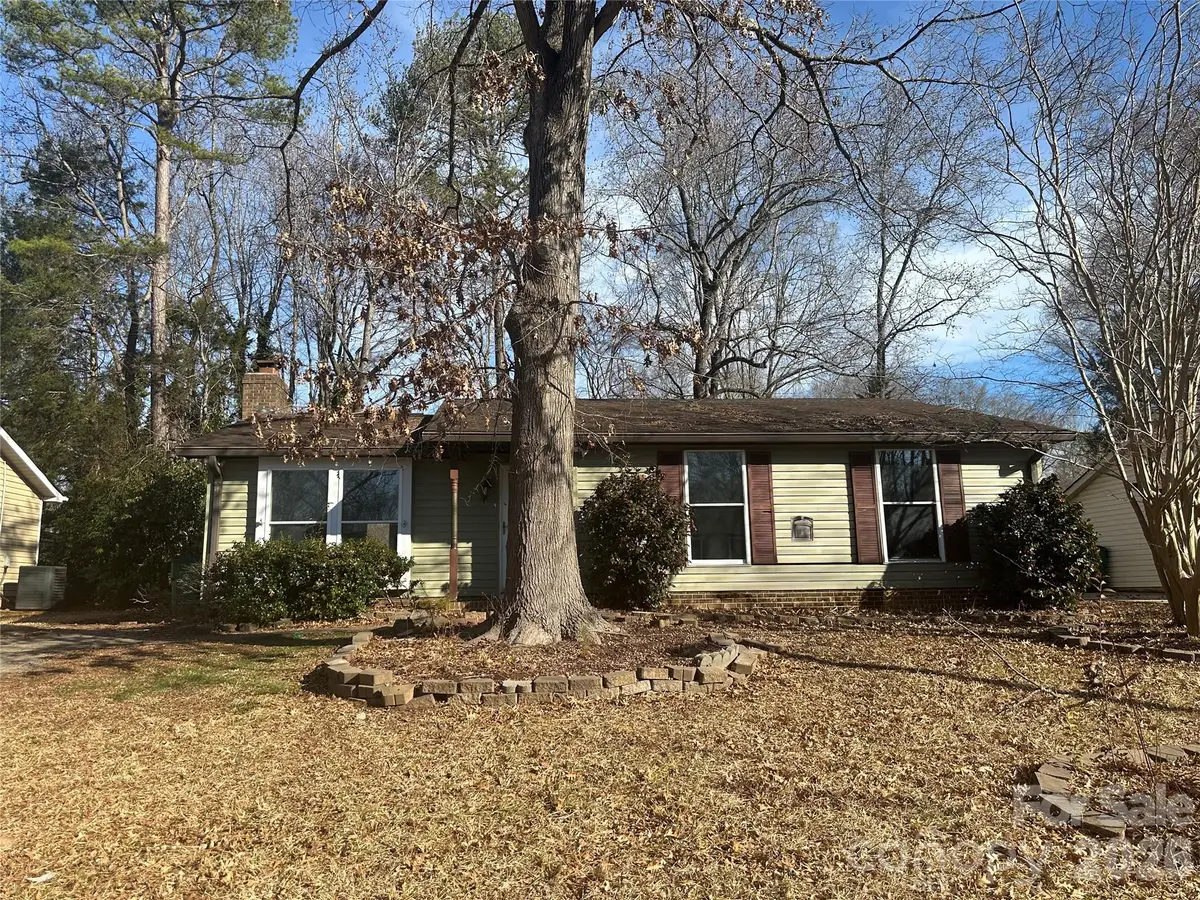 6011 Sunset Chase Lane, Charlotte, NC 28212 - #1