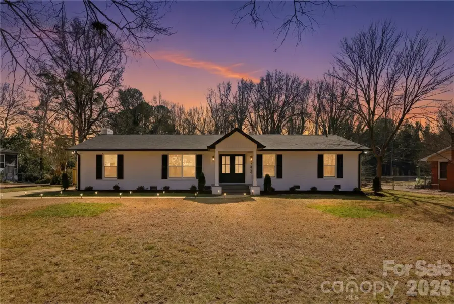 7834 Rainbow Drive, Charlotte, NC 28227 - #2