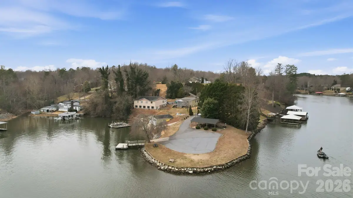 5969 Gold Creek Estate Drive, Hickory, NC 28601 - #1