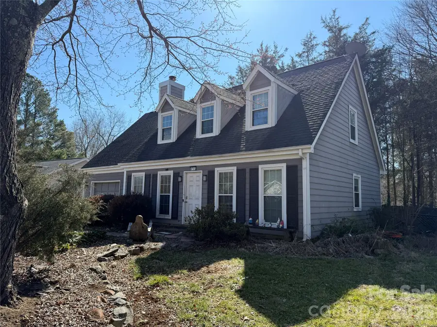 8705 Brookstead Drive, Charlotte, NC 28215 - #2