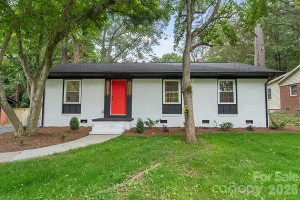 3900 Colebrook Road, Charlotte, NC 28215