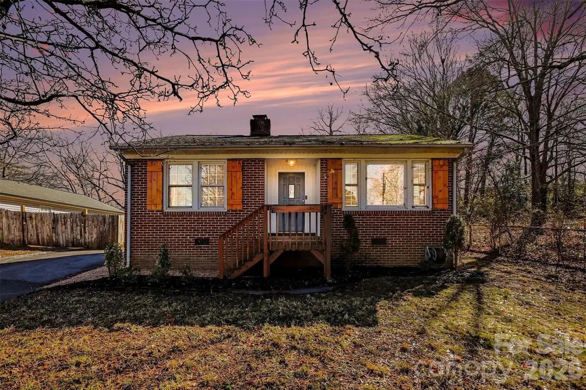 614 N Rhyne Street, Gastonia, NC 28054 - #1